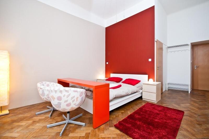Metropolitan Studios Praag Buitenkant foto