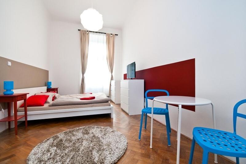 Metropolitan Studios Praag Kamer foto